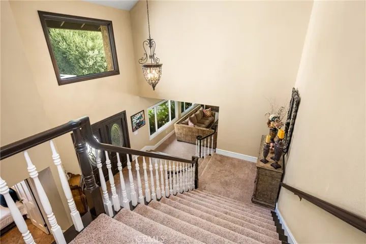 19180 Palm Vista, Yorba Linda, California 92886