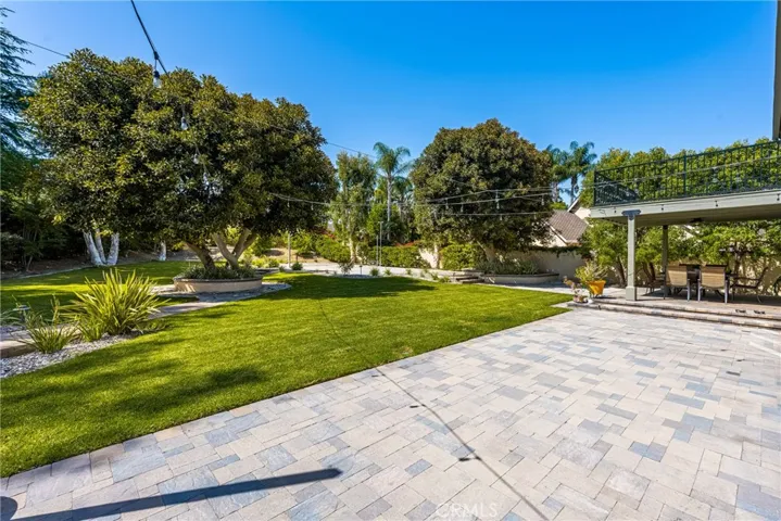 19180 Palm Vista, Yorba Linda, California 92886
