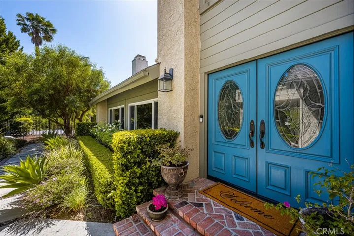 19180 Palm Vista, Yorba Linda, California 92886