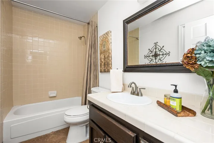 19180 Palm Vista, Yorba Linda, California 92886