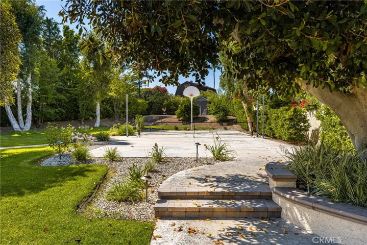 19180 Palm Vista, Yorba Linda, California 92886