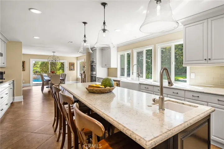 19180 Palm Vista, Yorba Linda, California 92886