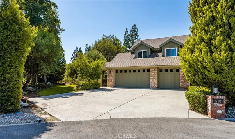 19180 Palm Vista, Yorba Linda, California 92886