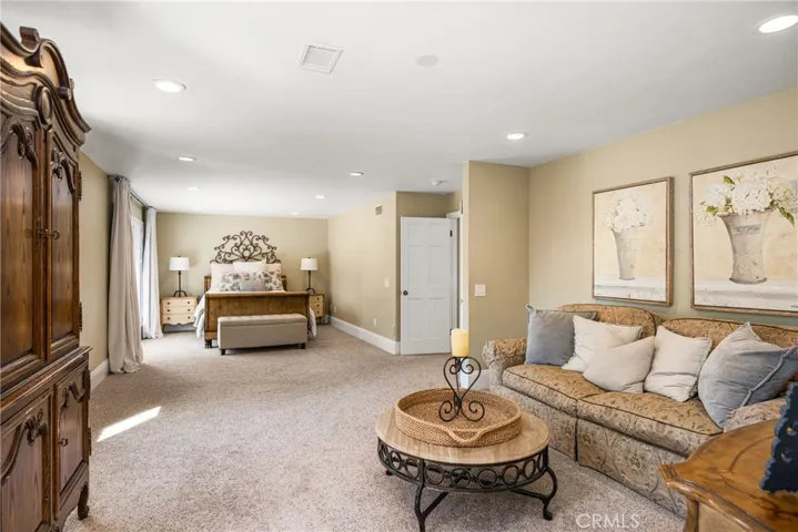 19180 Palm Vista, Yorba Linda, California 92886