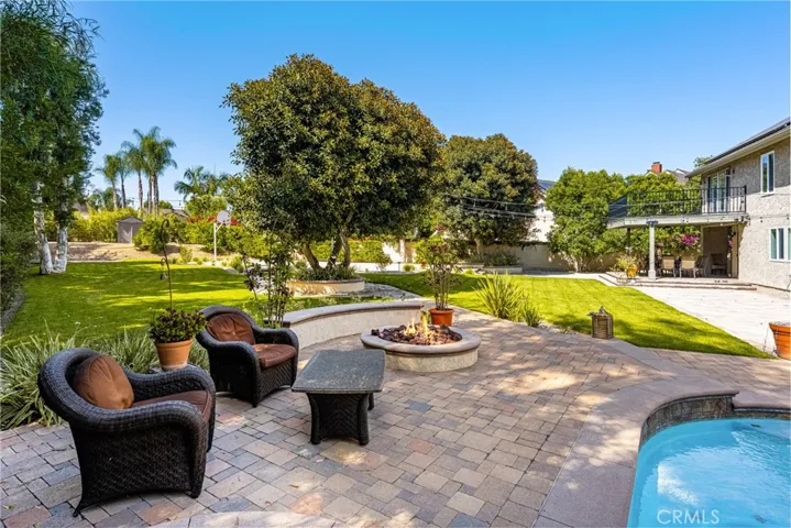 19180 Palm Vista, Yorba Linda, California 92886