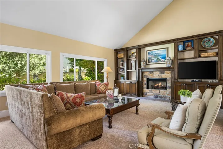 19180 Palm Vista, Yorba Linda, California 92886