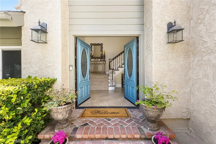 19180 Palm Vista, Yorba Linda, California 92886