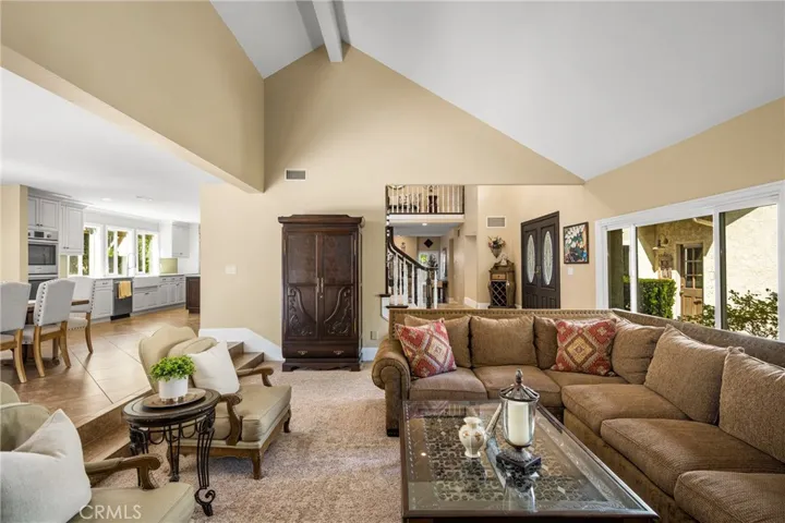 19180 Palm Vista, Yorba Linda, California 92886