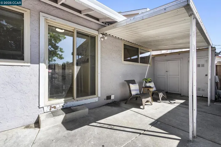 1896 Lynwood Dr E, Concord, California 94519