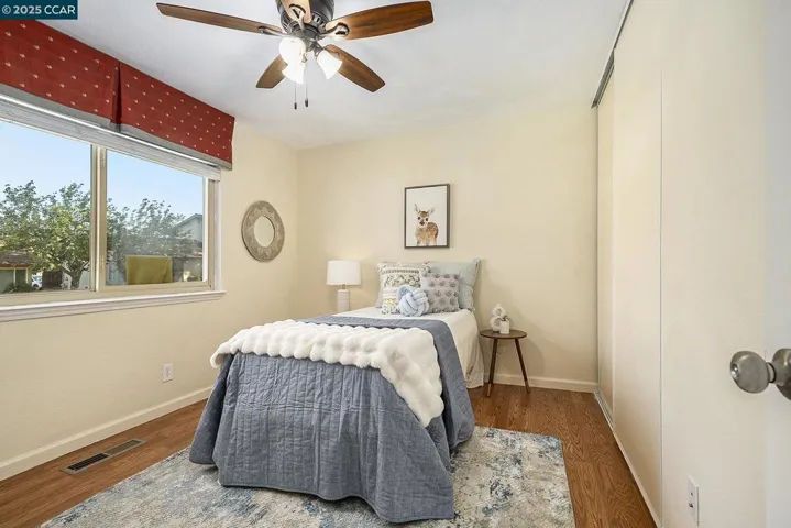 1896 Lynwood Dr E, Concord, California 94519