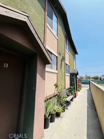 215 S 5th Street, Alhambra, California 91801