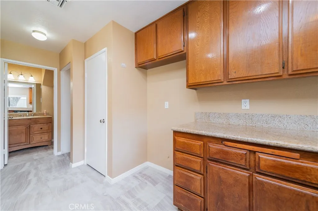 45 Willowcrest Lane, Pomona, California 91766 home-pic-14