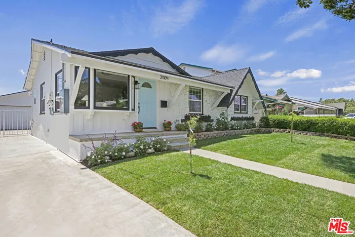 21109 Longworth Avenue, Lakewood, California 90715