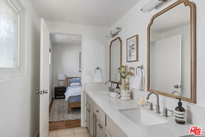 21109 Longworth Avenue, Lakewood, California 90715