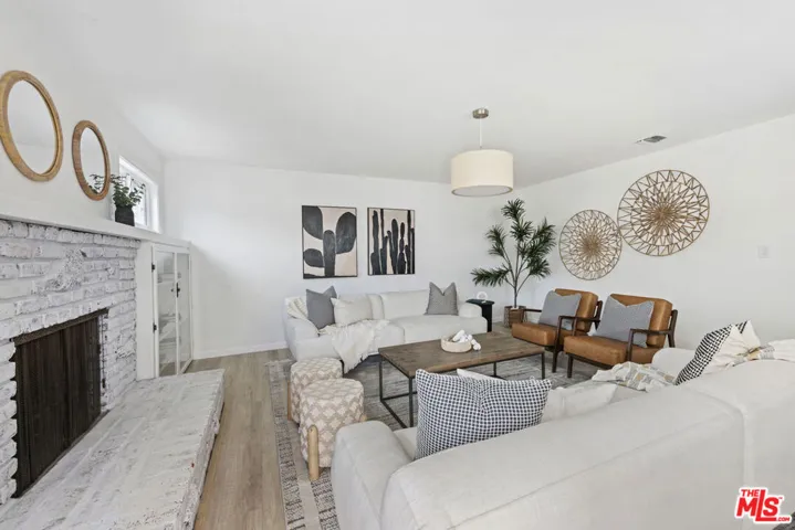 21109 Longworth Avenue, Lakewood, California 90715
