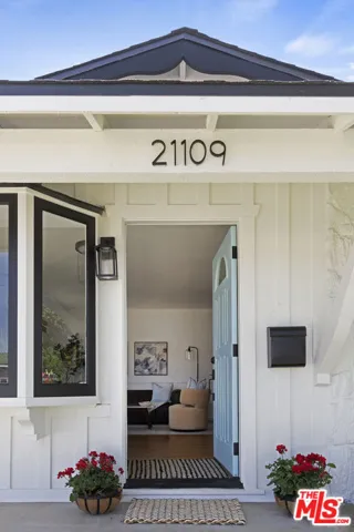 21109 Longworth Avenue, Lakewood, California 90715