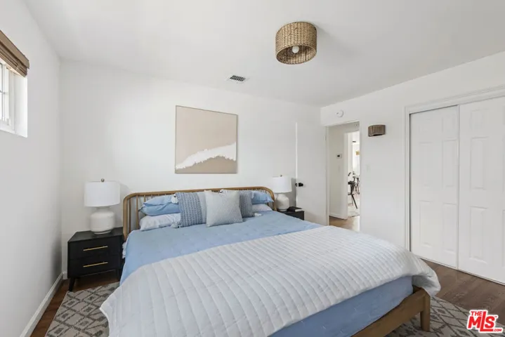 21109 Longworth Avenue, Lakewood, California 90715