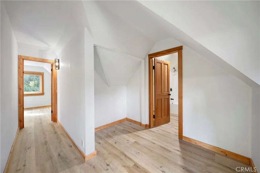 814 Glen View Lane, Twin Peaks, California 92391 home-pic-21
