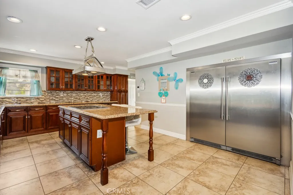 748 S Walnut Avenue, San Dimas, California 91773 home-pic-16