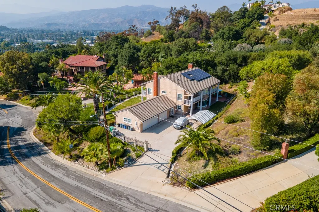 748 S Walnut Avenue, San Dimas, California 91773 home-pic-3