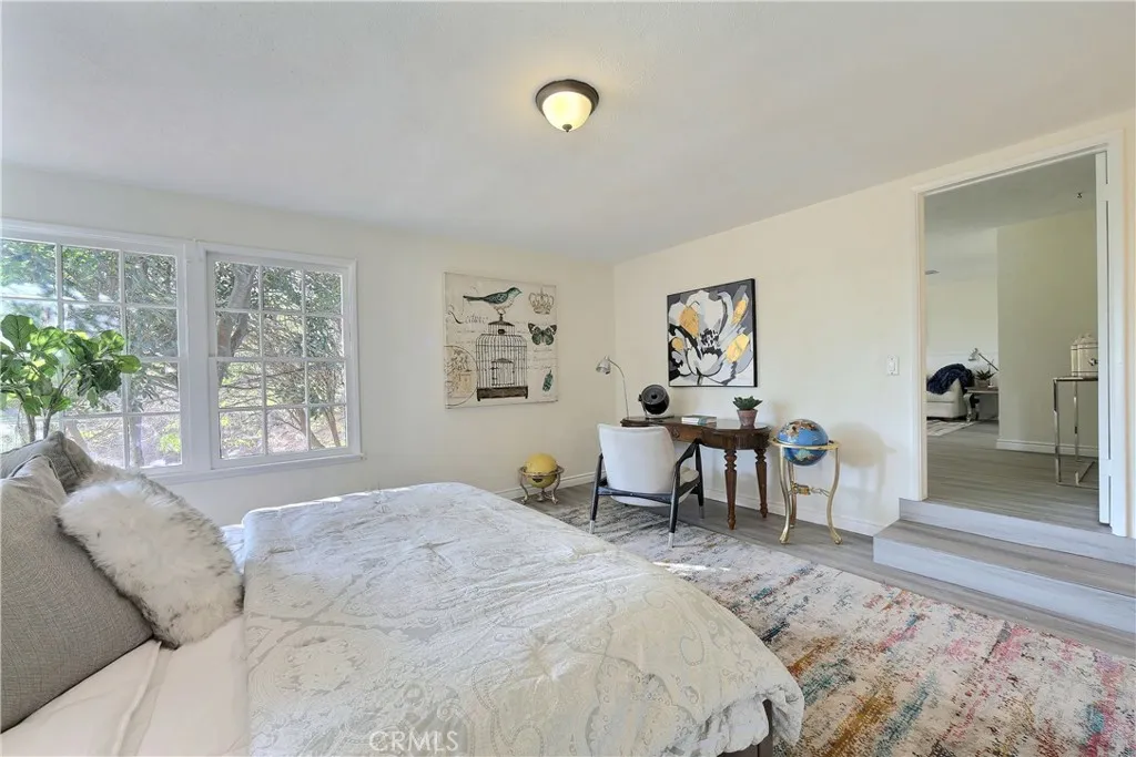 330 N Madison Avenue, Monrovia, California 91016 home-pic-12