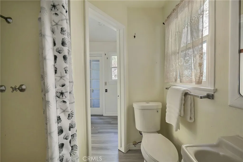 330 N Madison Avenue, Monrovia, California 91016 home-pic-22