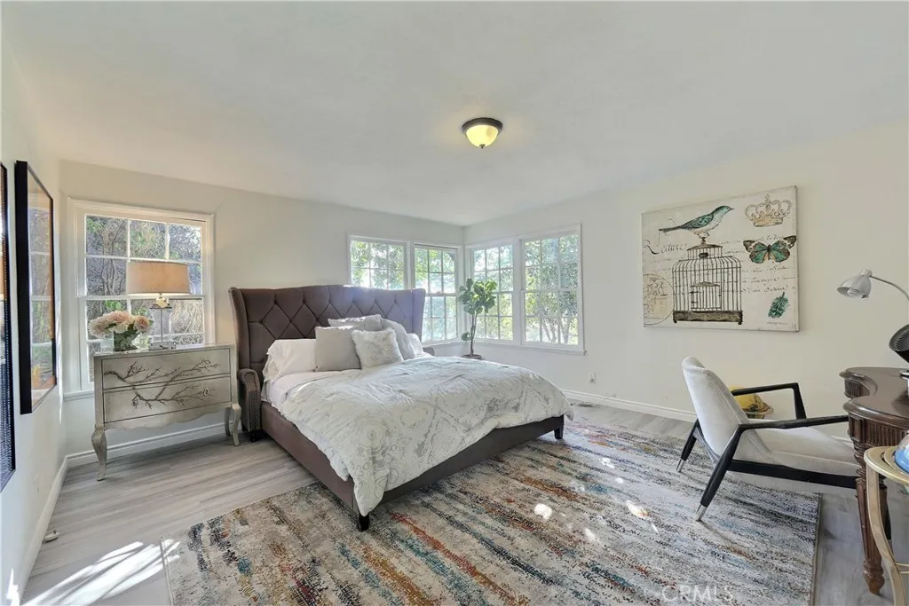 330 N Madison Avenue, Monrovia, California 91016 home-pic-10