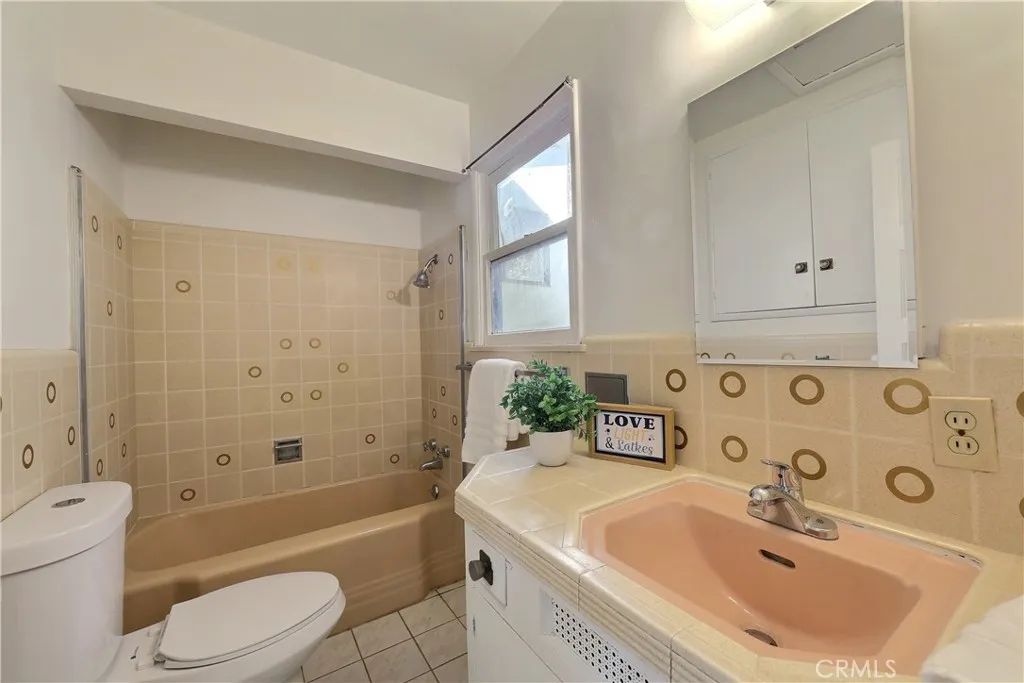 330 N Madison Avenue, Monrovia, California 91016 home-pic-20