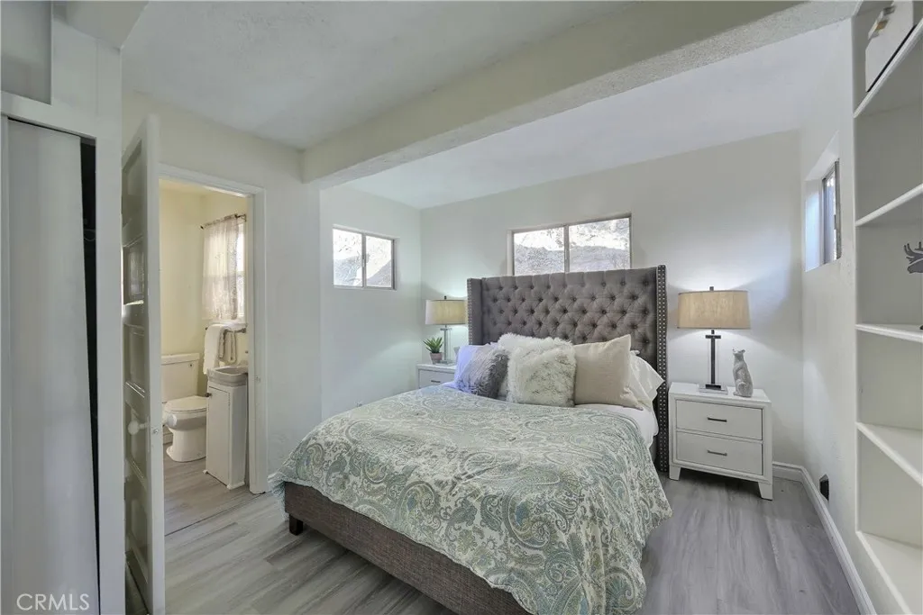 330 N Madison Avenue, Monrovia, California 91016 home-pic-16