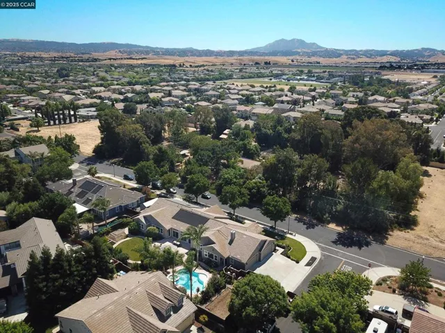 2332 Windy Springs Ln, Brentwood, California 94513