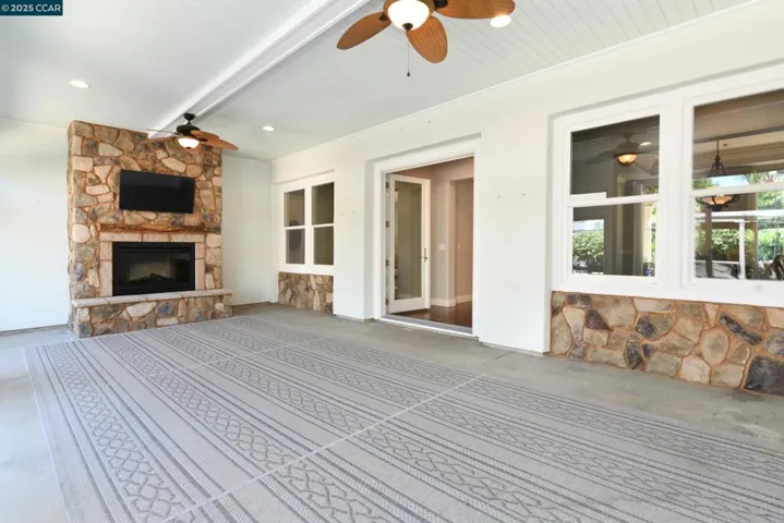 2332 Windy Springs Ln, Brentwood, California 94513