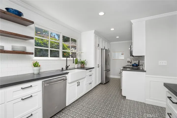 109 Via Ardilla, Palos Verdes Estates, California 90274