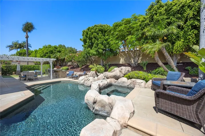 5260 Via Brumosa, Yorba Linda, California 92886