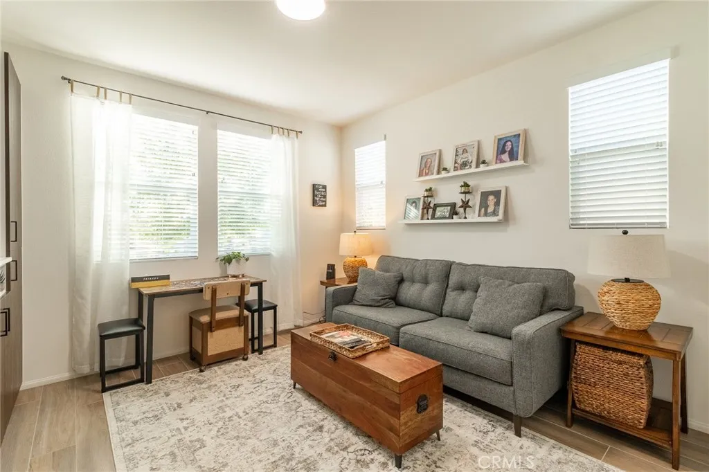 1827 Montecito Lane, Redlands, California 92374 home-pic-20