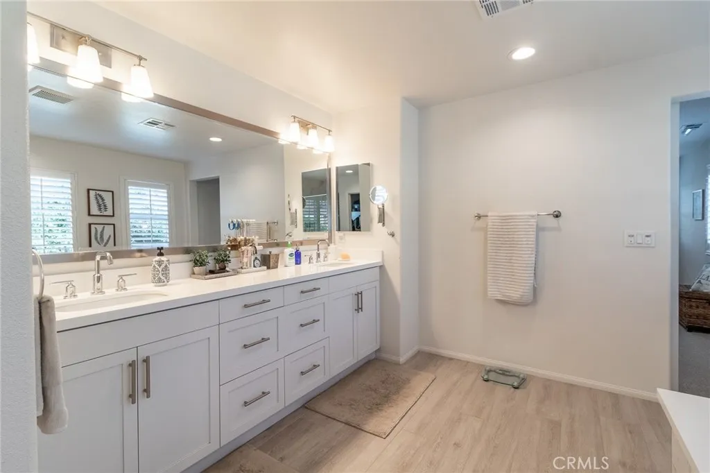 1827 Montecito Lane, Redlands, California 92374 home-pic-43