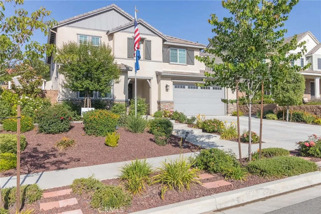 1827 Montecito Lane, Redlands, California 92374 home-pic-3