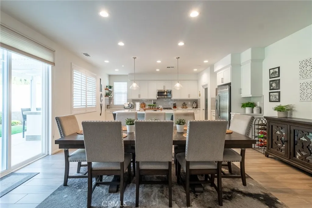 1827 Montecito Lane, Redlands, California 92374 home-pic-10