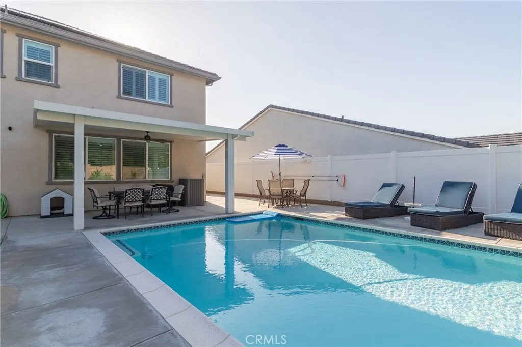 1827 Montecito Lane, Redlands, California 92374 home-pic-48