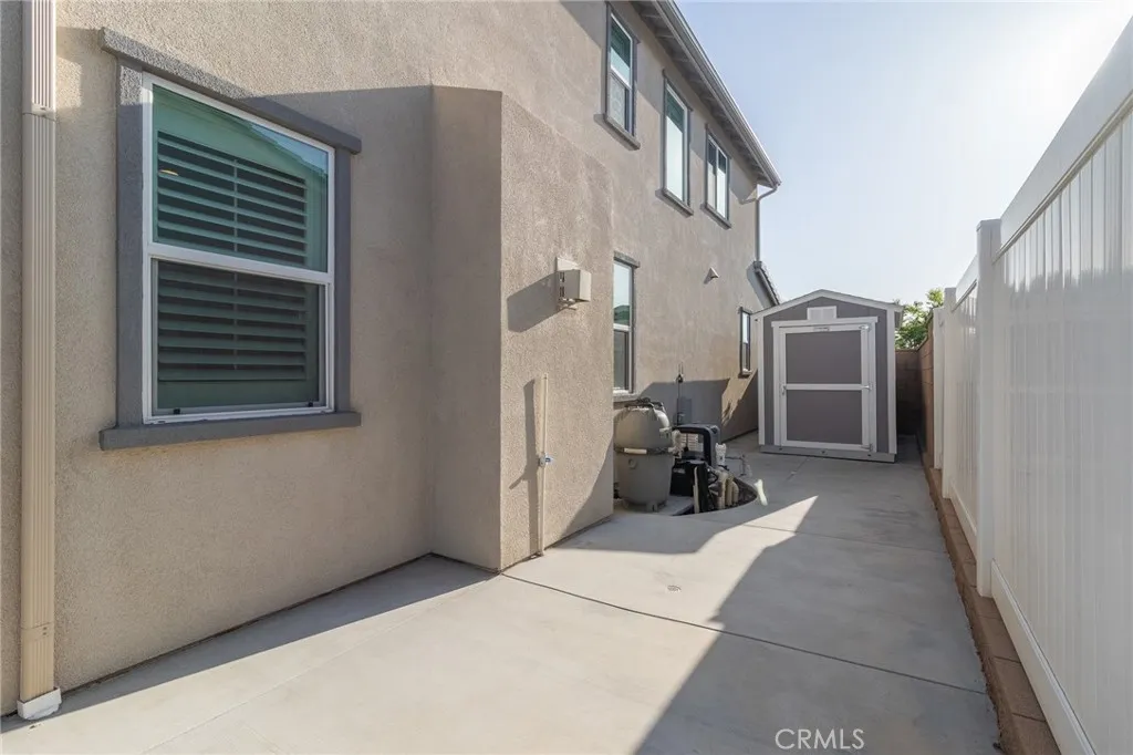 1827 Montecito Lane, Redlands, California 92374 home-pic-56