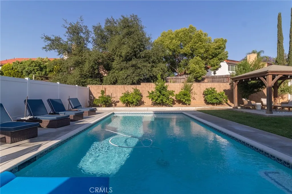 1827 Montecito Lane, Redlands, California 92374 home-pic-55