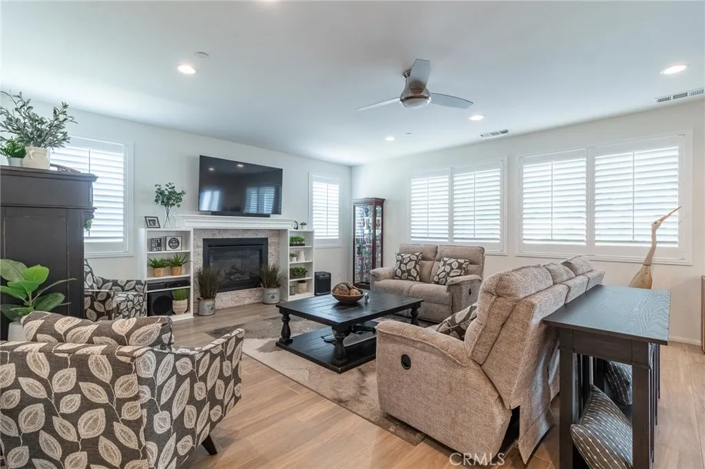1827 Montecito Lane, Redlands, California 92374 home-pic-8