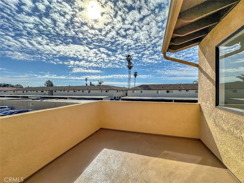 17333 Brookhurst Street D6, Fountain Valley, California 92708 home-pic-15