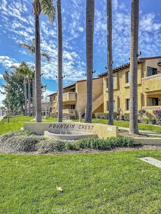 17333 Brookhurst Street D6, Fountain Valley, California 92708 home-pic-19