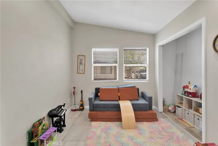 20683 Waalew Spc B54 Road B54, Apple Valley, California 92307