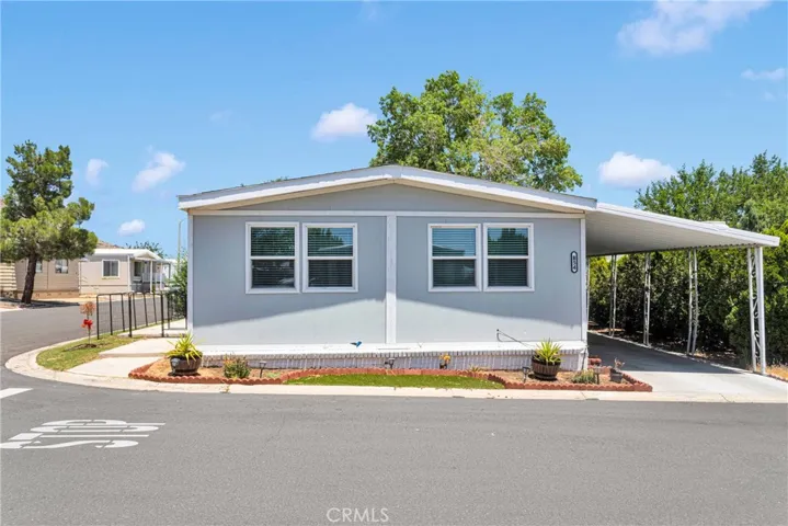 20683 Waalew Spc B54 Road B54, Apple Valley, California 92307