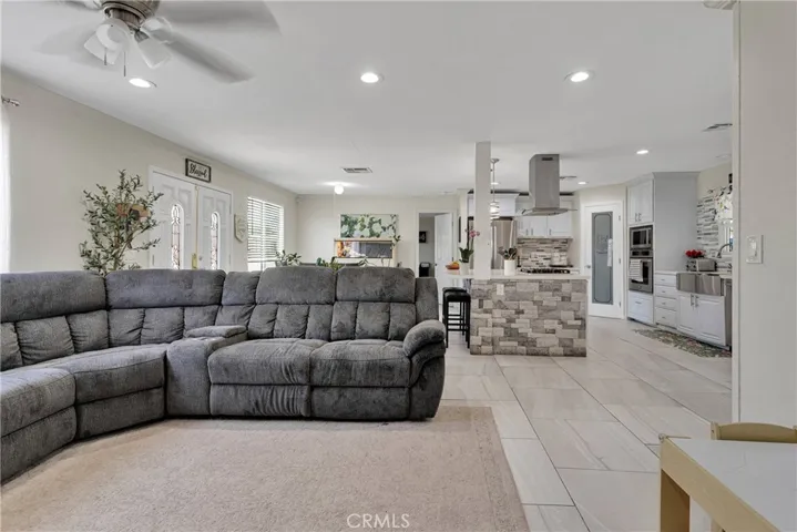 20683 Waalew Spc B54 Road B54, Apple Valley, California 92307