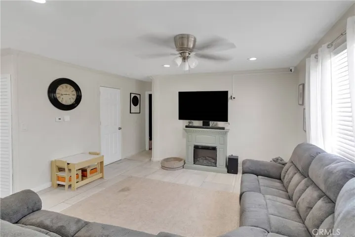 20683 Waalew Spc B54 Road B54, Apple Valley, California 92307
