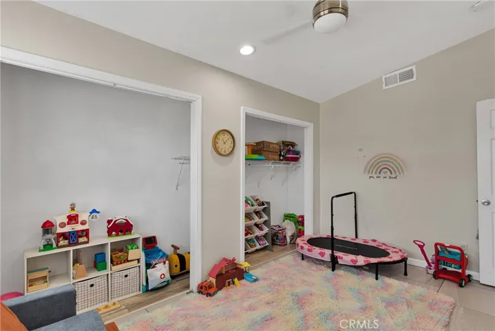 20683 Waalew Spc B54 Road B54, Apple Valley, California 92307