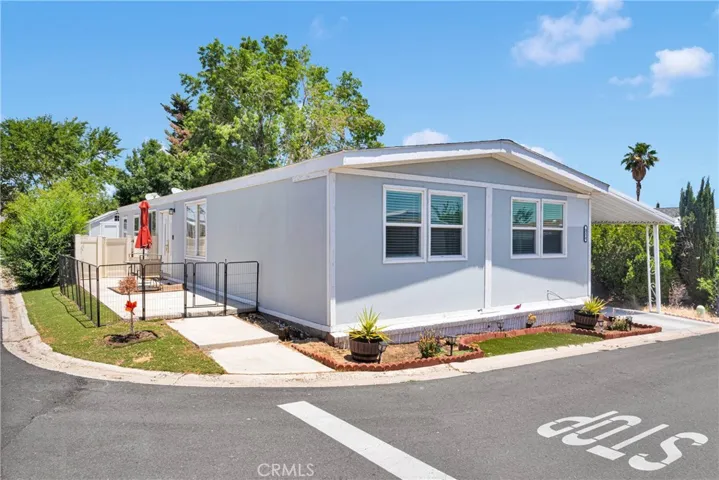 20683 Waalew Spc B54 Road B54, Apple Valley, California 92307