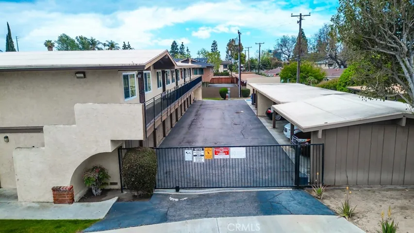 1636 E 6th Street, Santa Ana, California 92701